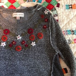 Lightweight Sweater with floral detailing!